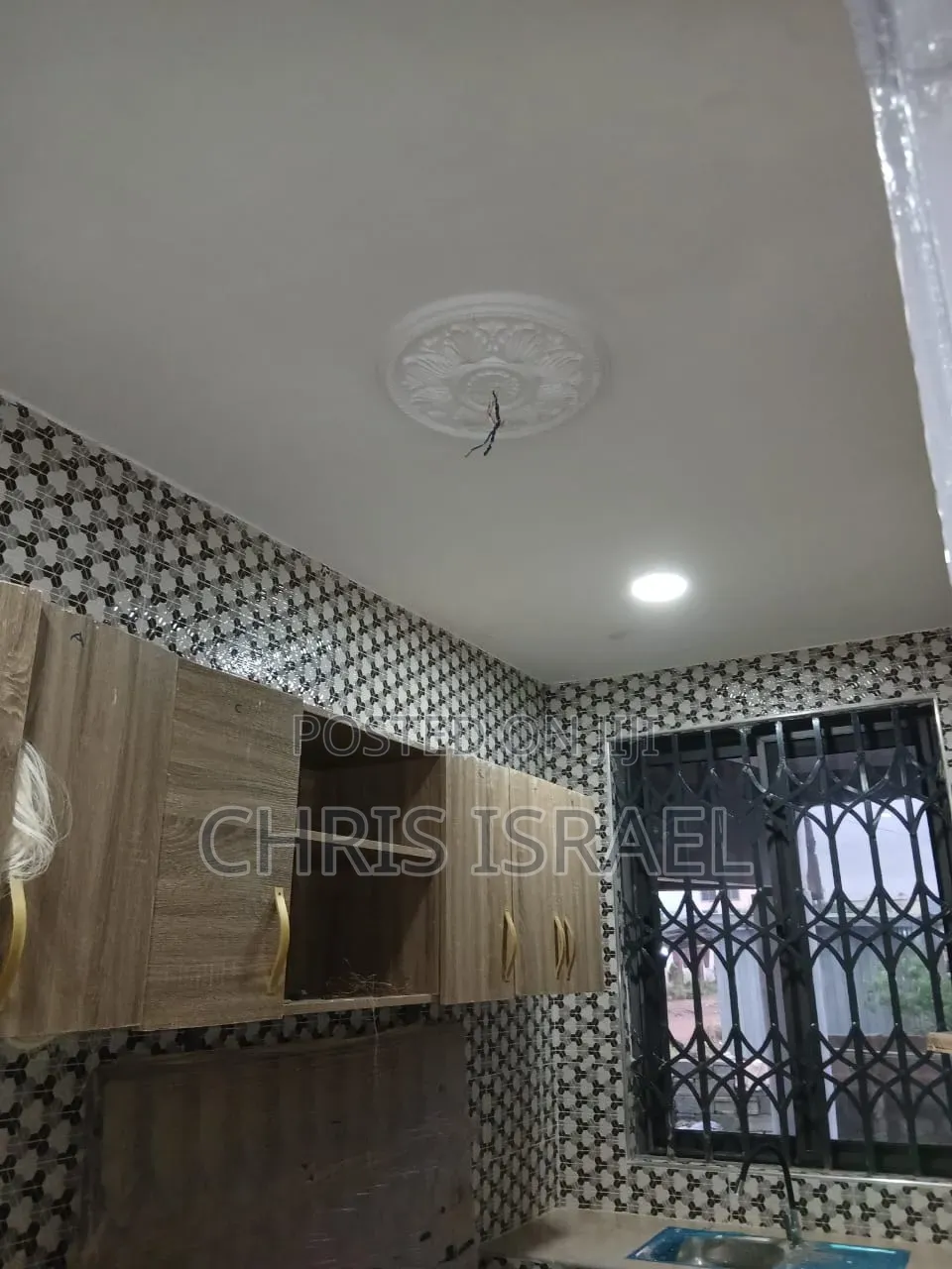 1bdrm Room & Parlour in Malejor for rent