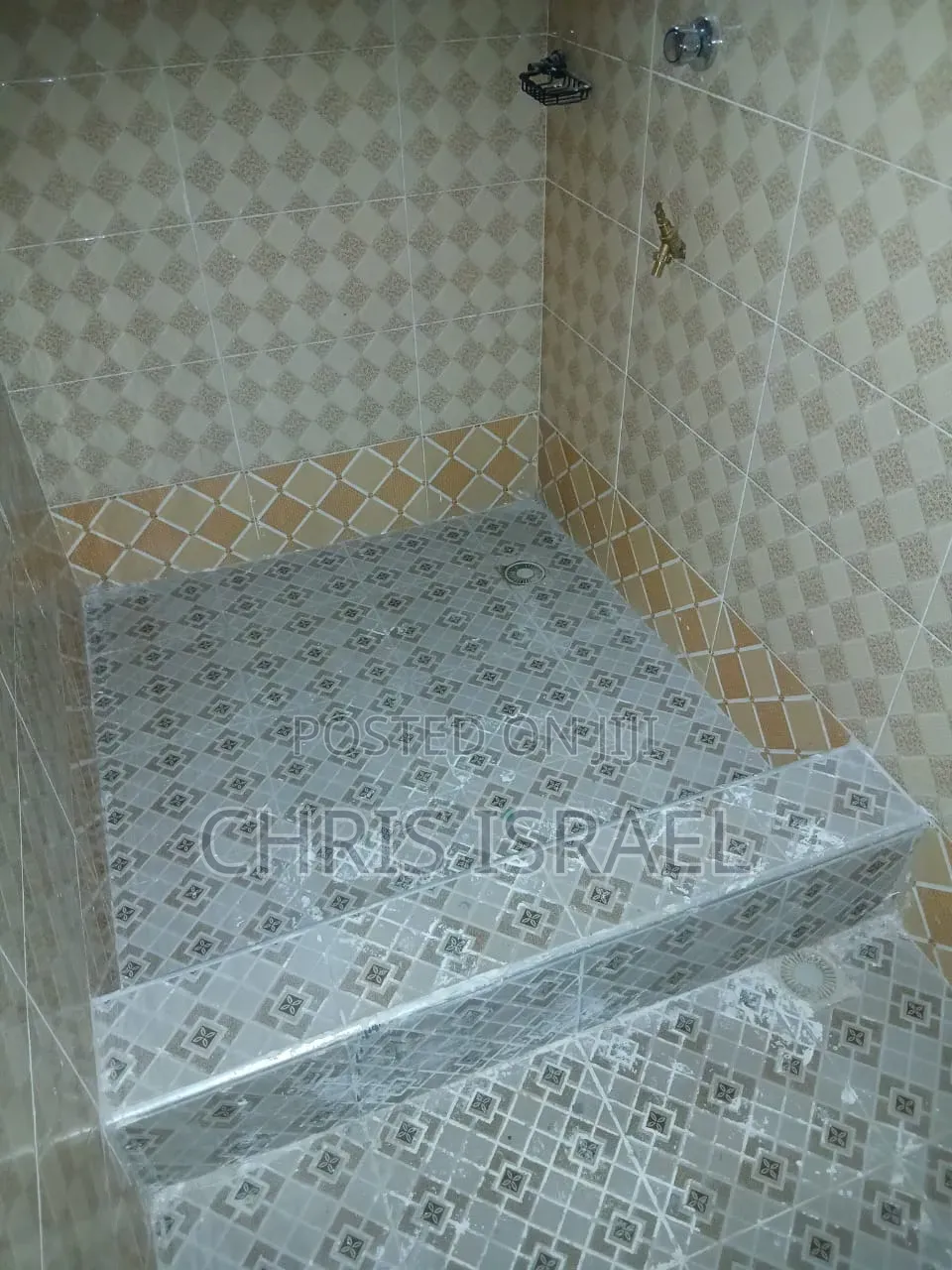 1bdrm Room & Parlour in Malejor for rent