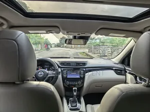Nissan Rogue Sport 2018 Blue