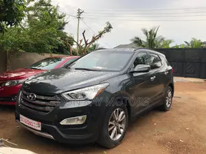 Hyundai Santa Fe Limited 4dr SUV (3.3L 6cyl 6A) 2015
