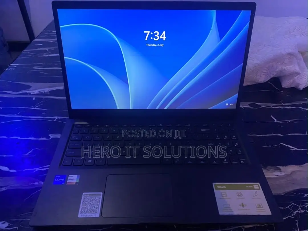 Laptop Asus Vivobook 15 8GB Intel Core i5 SSD 256GB