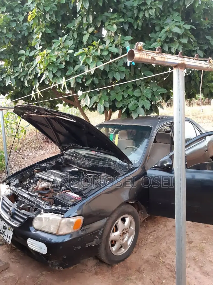 Toyota Corolla 2002 Black