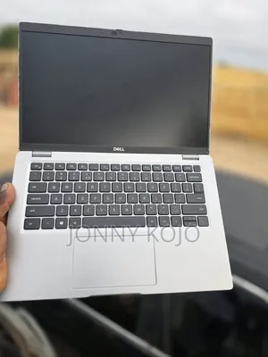 Laptop Dell Latitude 5320 8GB Intel Core i5 SSD 256GB