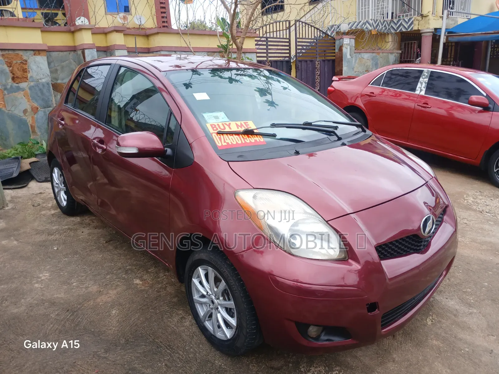 Toyota Vitz 2010 Red