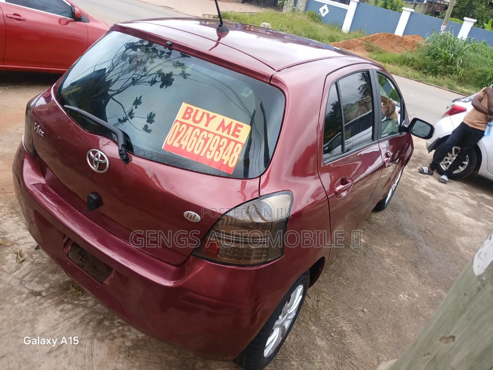Toyota Vitz 2010 Red