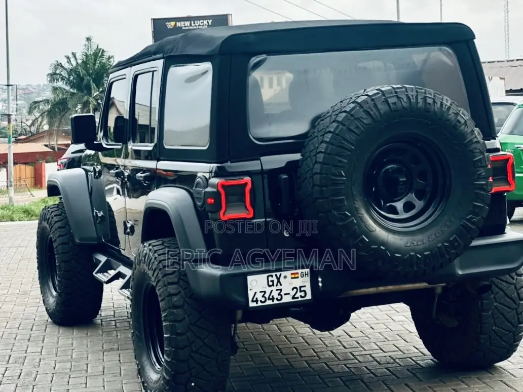 Jeep Cherokee 2018 Black