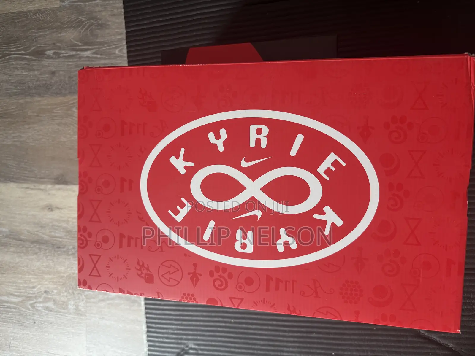Kyrie Infinity Basketball Sneakers