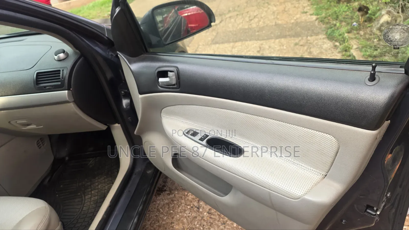 Pontiac G3 2008 Gray