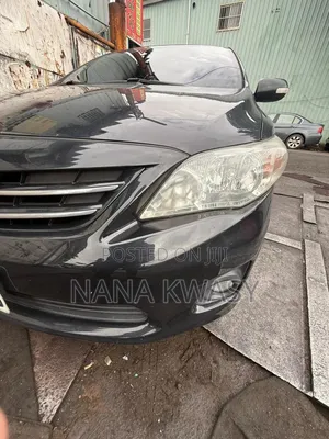 Toyota Corolla Altis 2017 Black