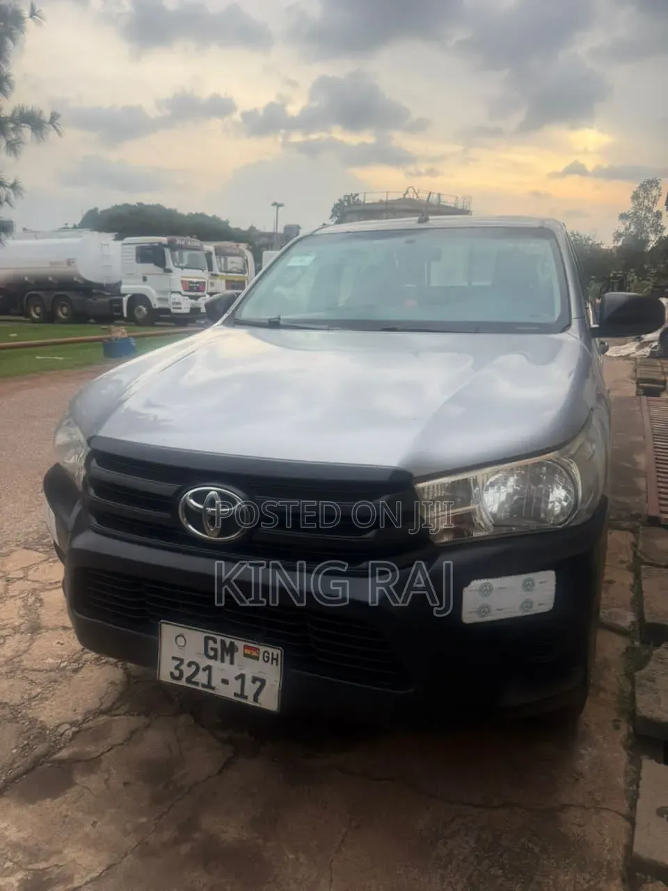 Toyota Hilux 2017 Silver