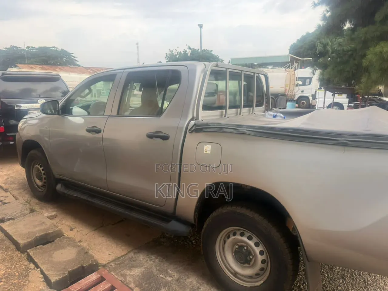 Toyota Hilux 2017 Silver