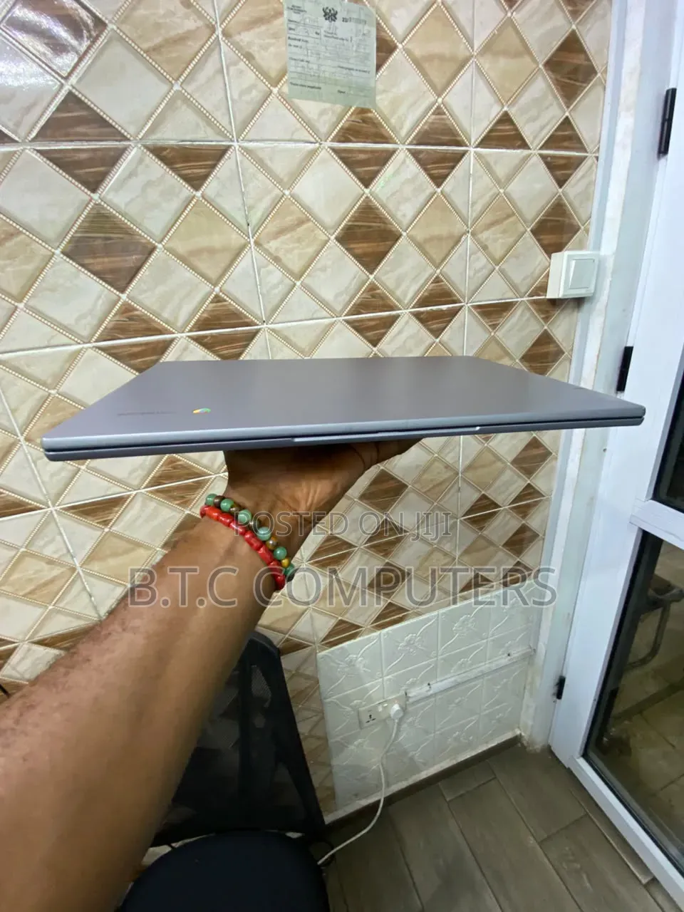 New Laptop Lenovo IdeaPad 330S 8GB Intel Celeron SSD 72GB