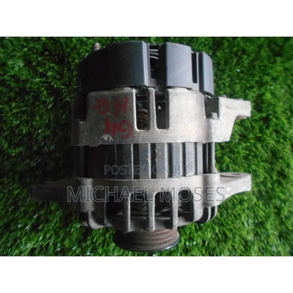 Toyota Yaris Alternator