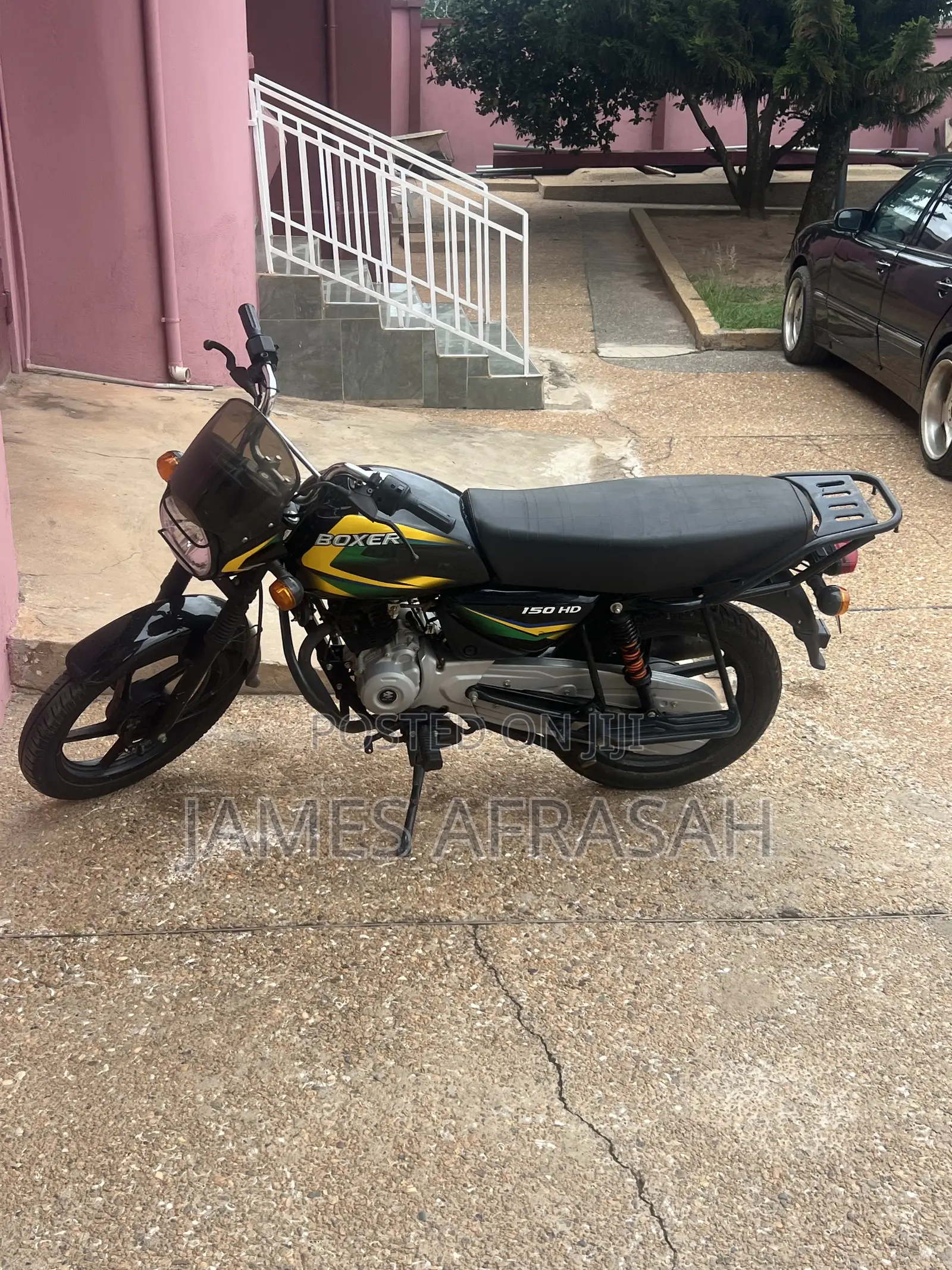 Bajaj Boxer 150 UG 2024