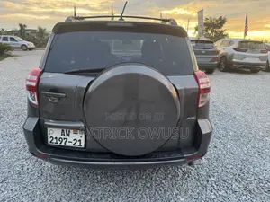 Toyota RAV4 2010 Gray