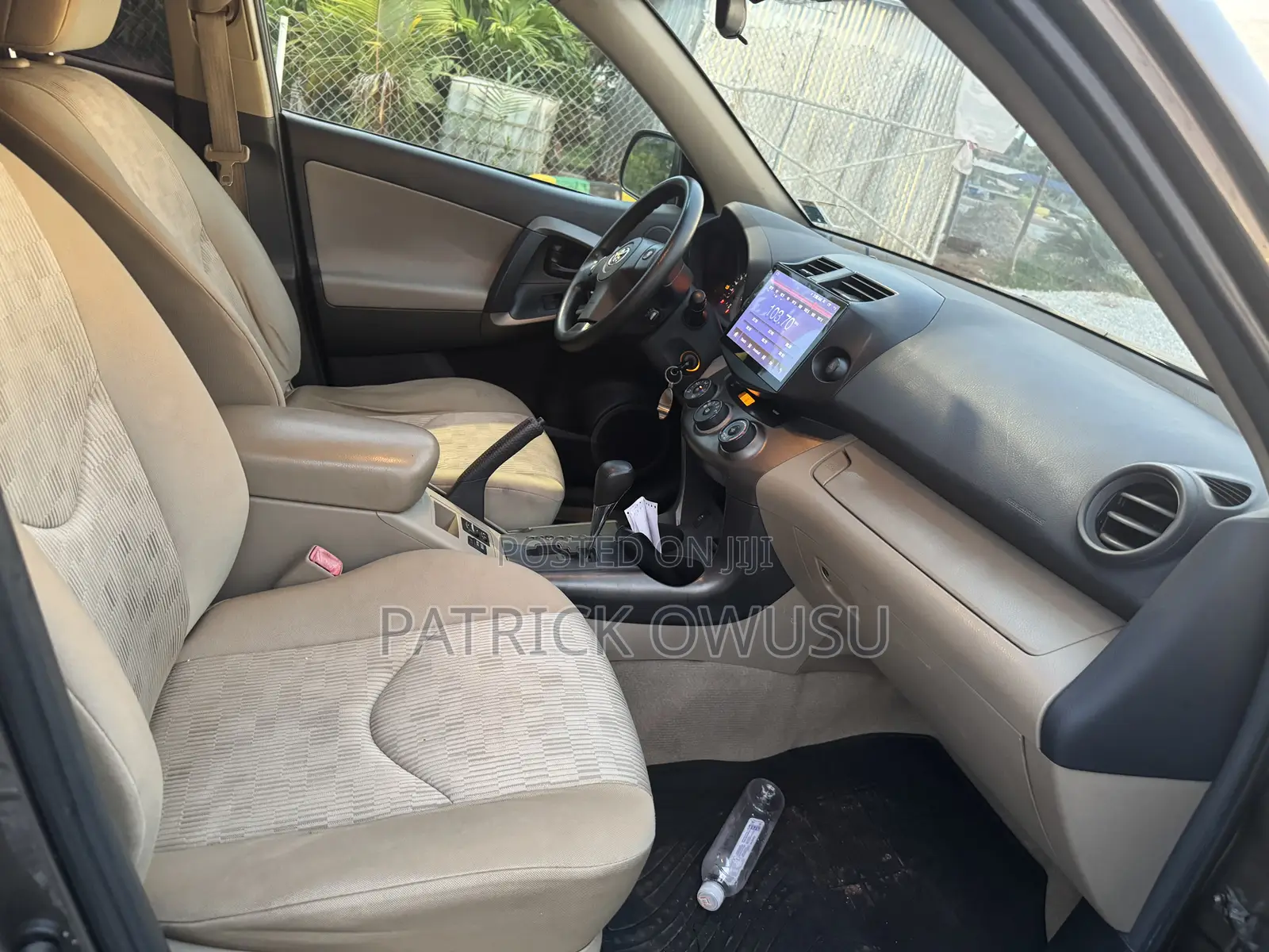 Toyota RAV4 2010 Gray