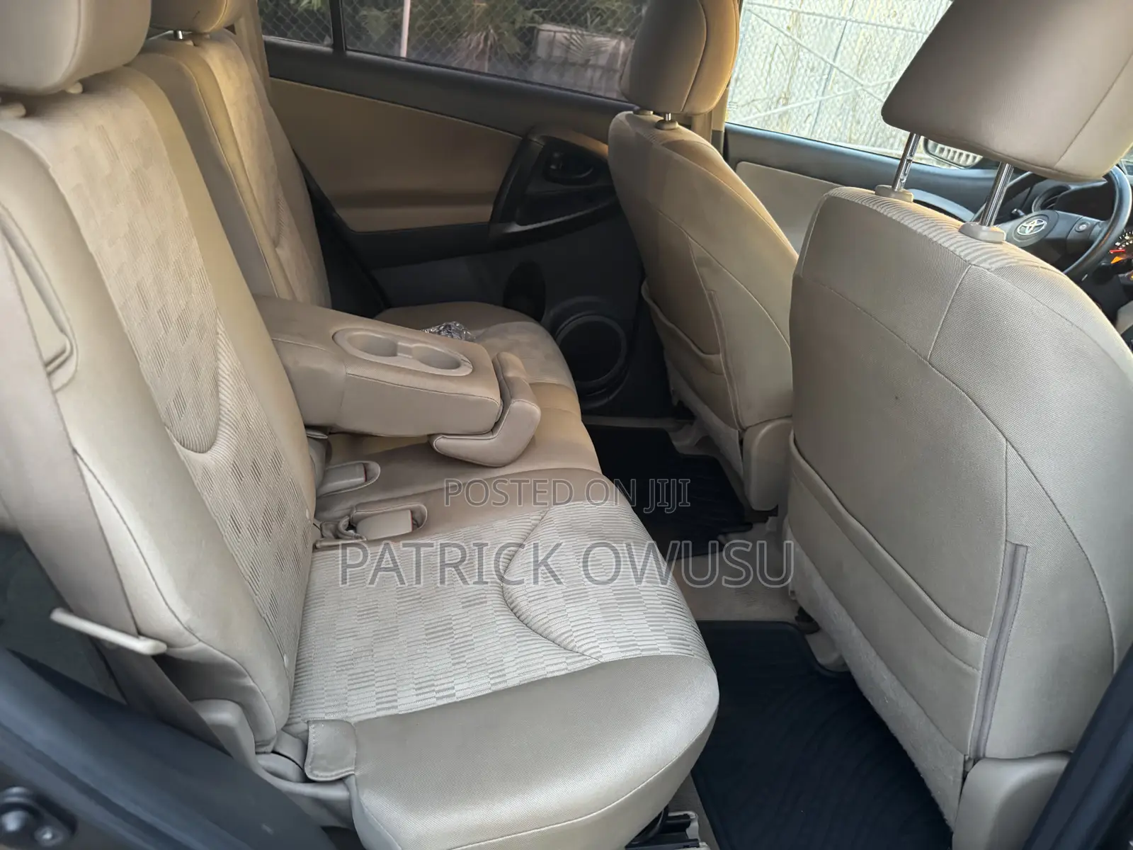 Toyota RAV4 2010 Gray