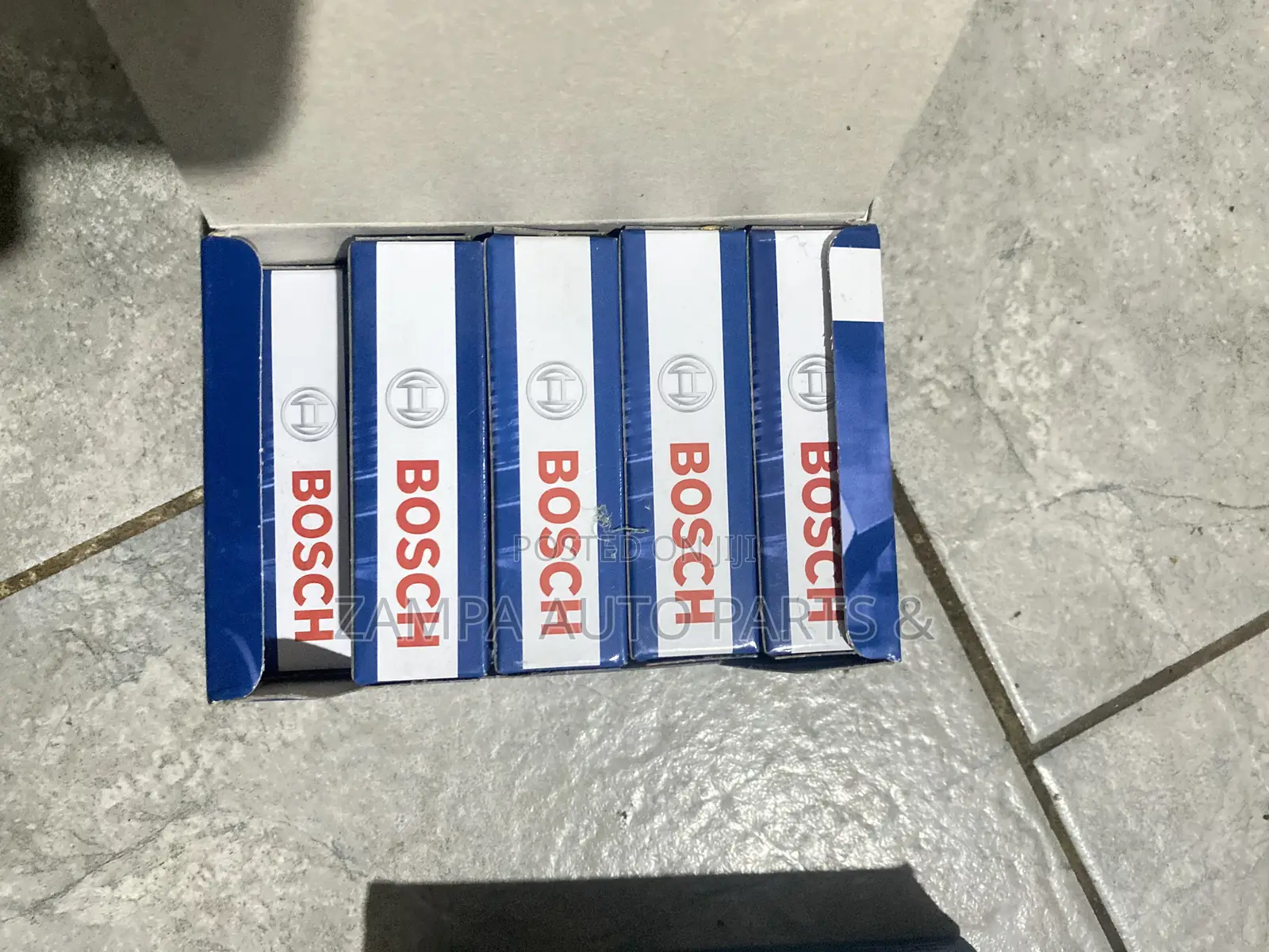 Bosch Spark Plugs (16 - 16 Short )