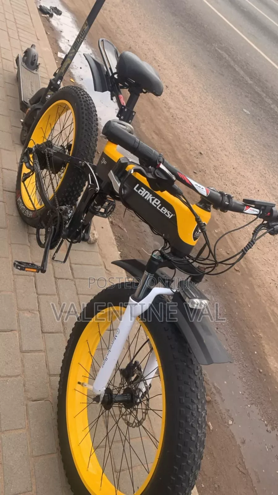 E Bike With Powerful Long Lasting Battery With Lovely Speed