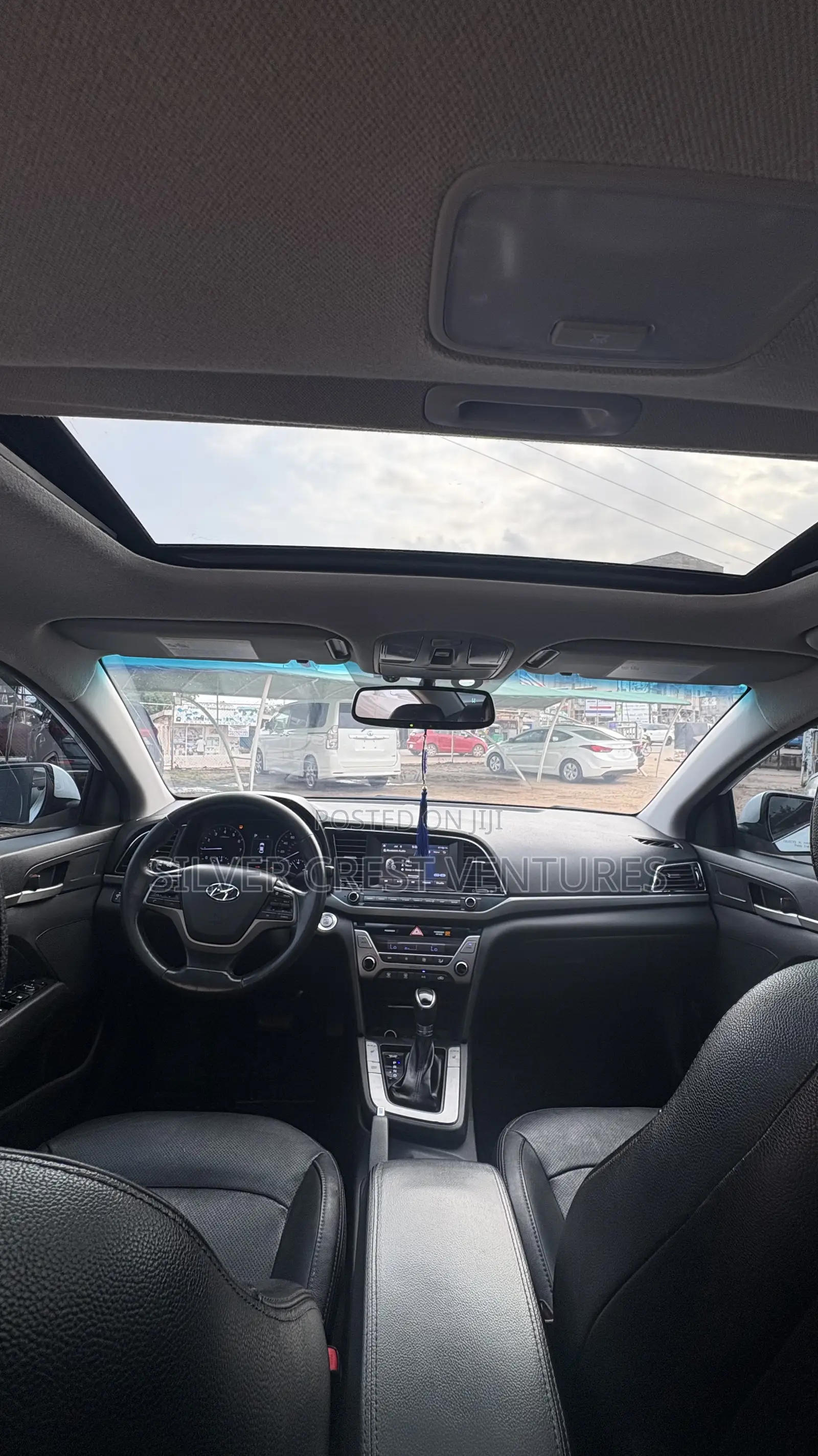 Hyundai Elantra Limited Sedan FWD (2.0L 4cyl 6A) 2017 White