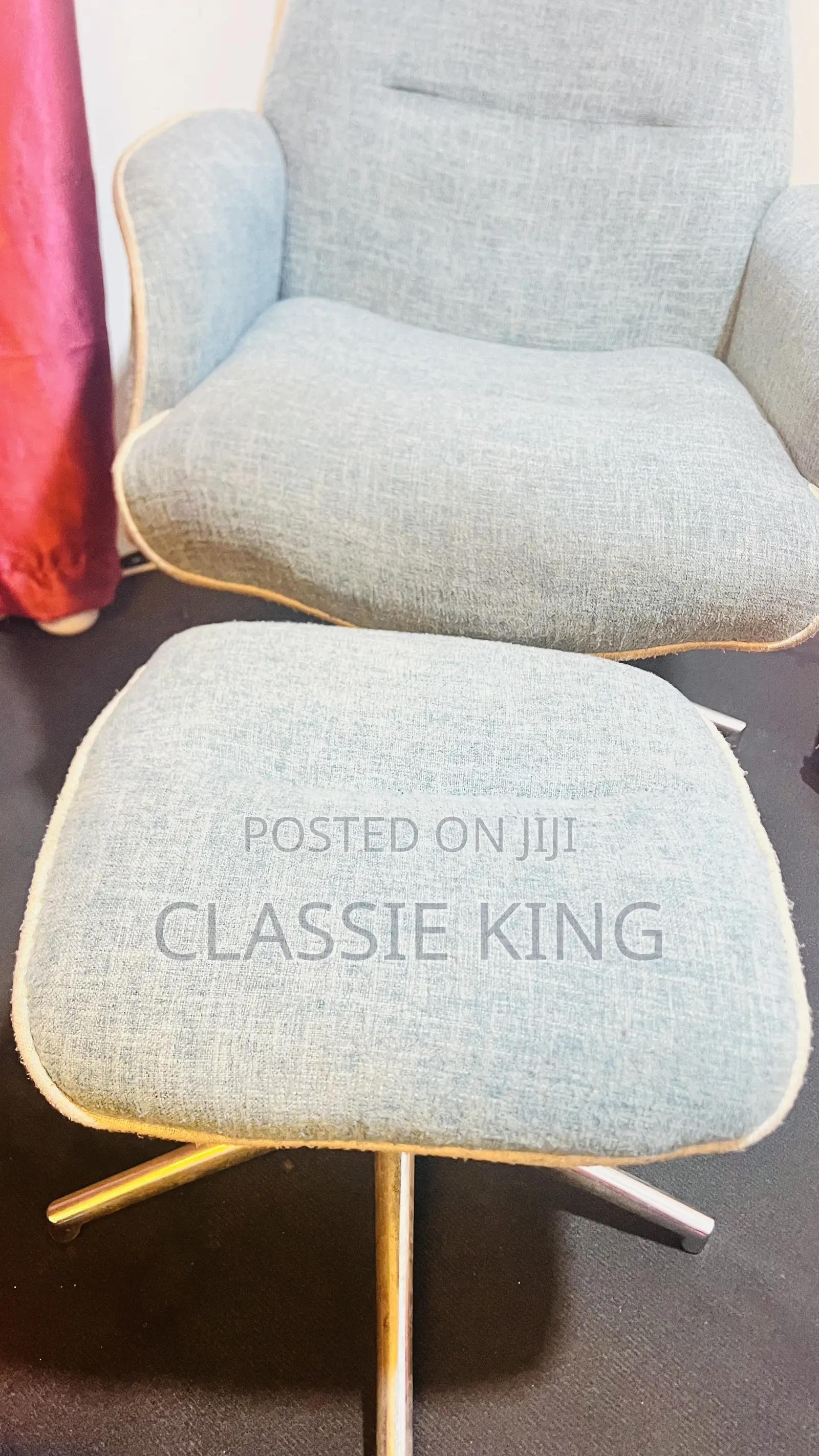 Rotating Chair and Leg Rest
