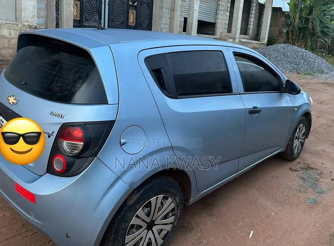 Chevrolet Aveo 2012 Blue