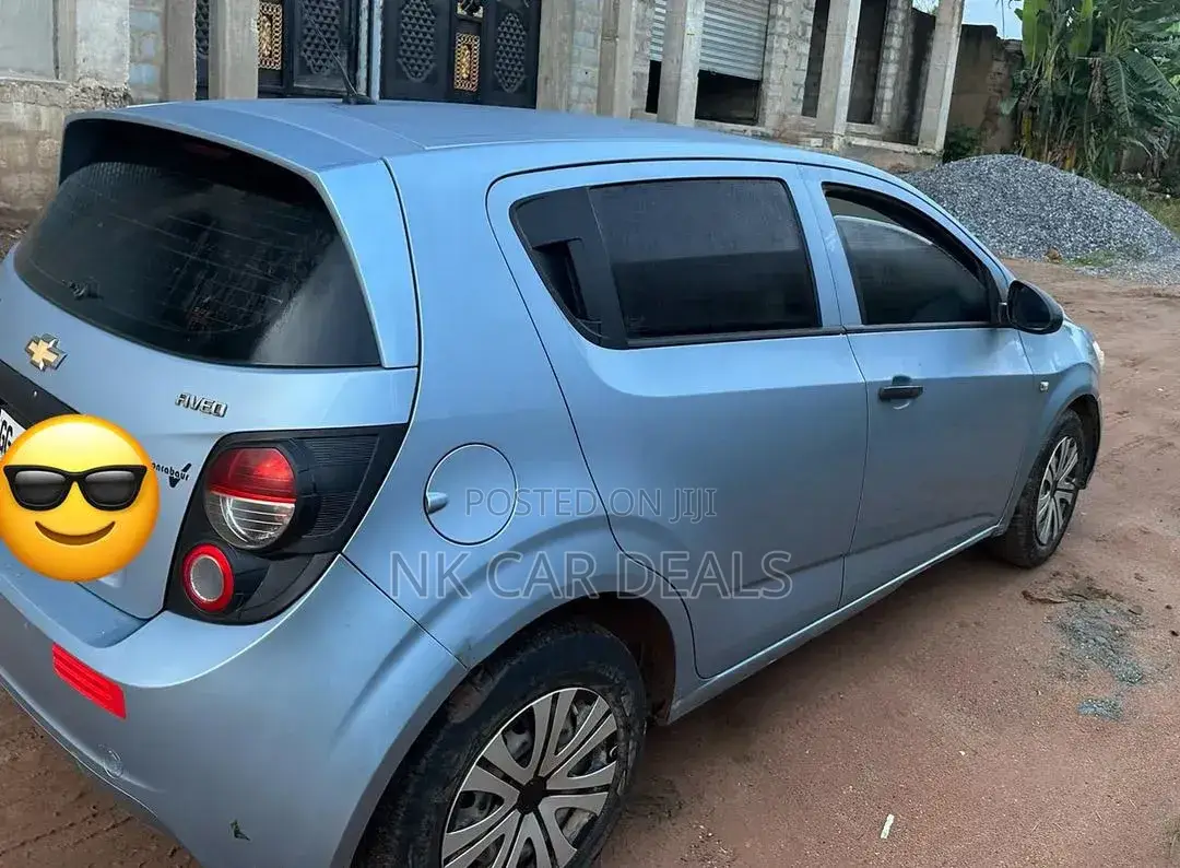 Chevrolet Aveo 2012 Blue