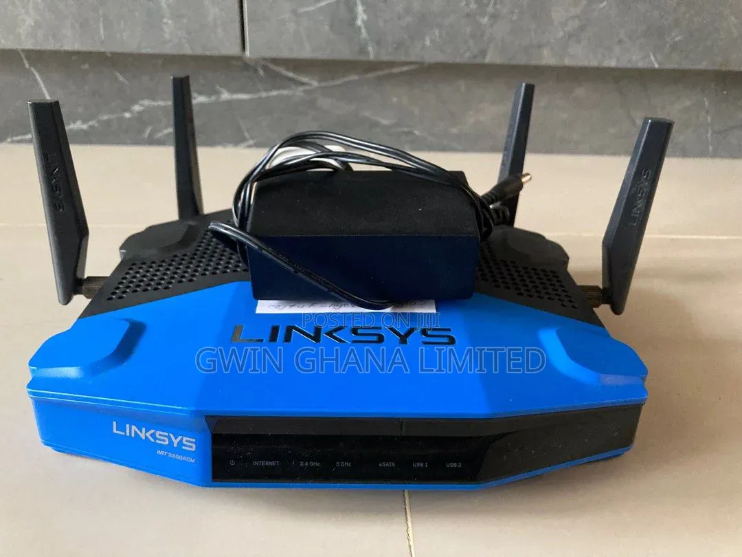 Linksys Wrt3200acm: 3200mps Dual-Band Gigabit Wi-Fi Router,Tri-Stream,
