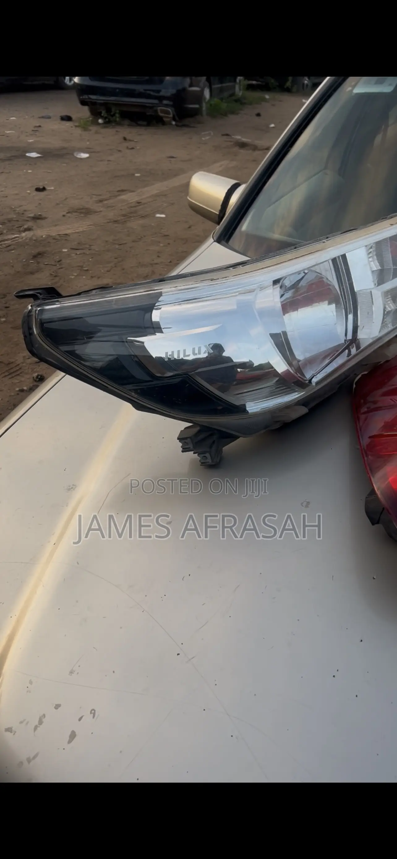 Toyota Hilux Head Lights