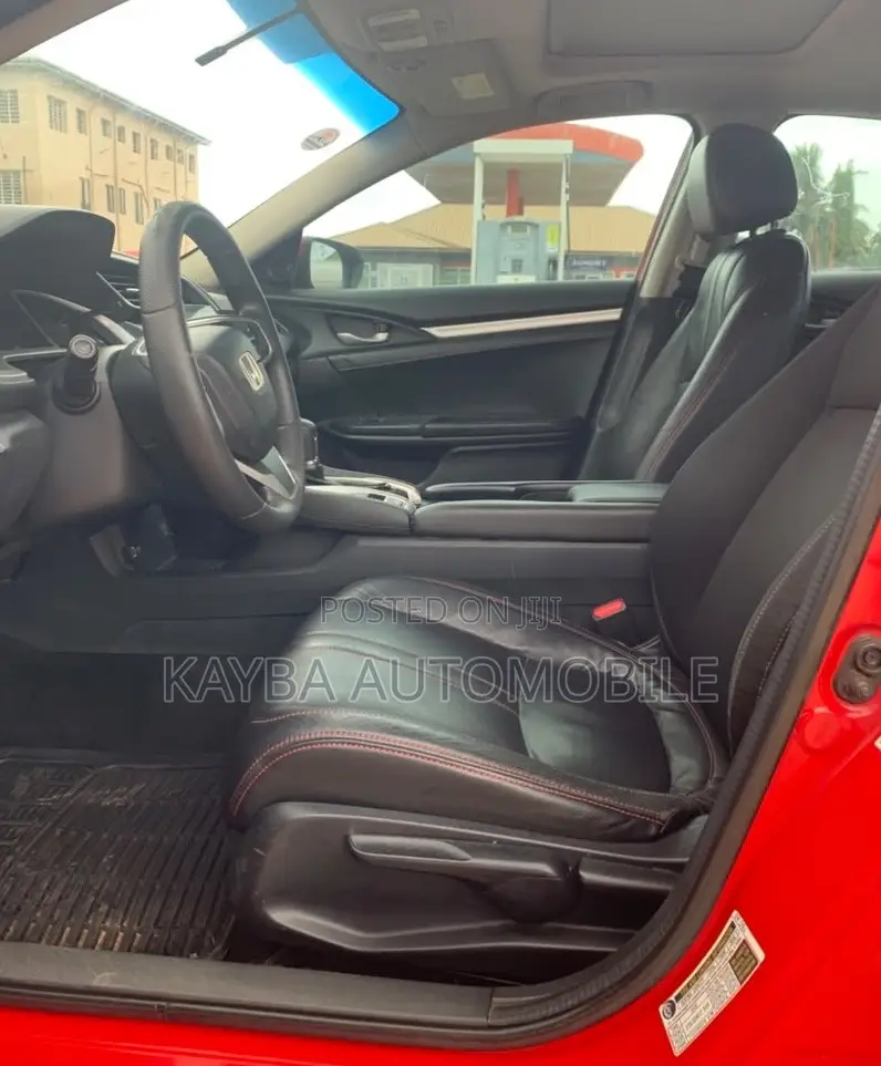 Honda Civic Touring 4dr Sedan (1.5L 4cyl) 2016 Red