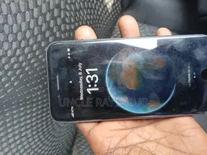 Apple iPhone 8 64 GB Gray