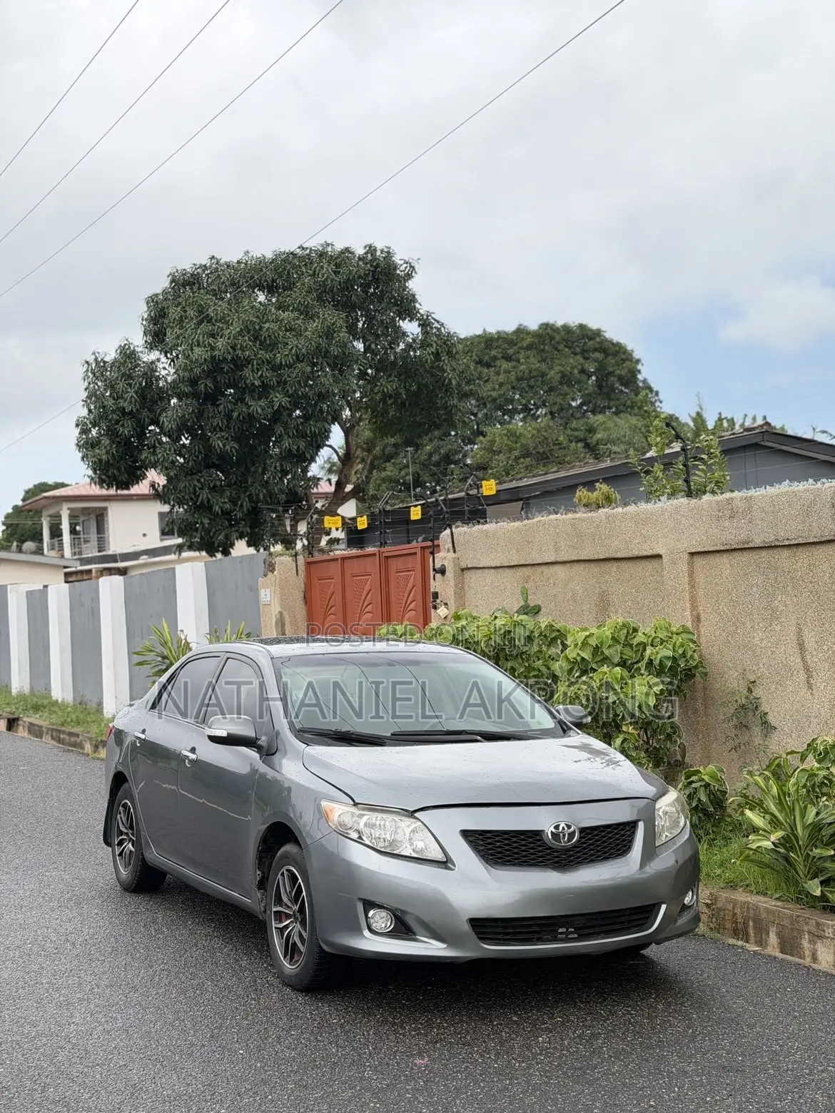 Toyota Corolla 2010 Silver