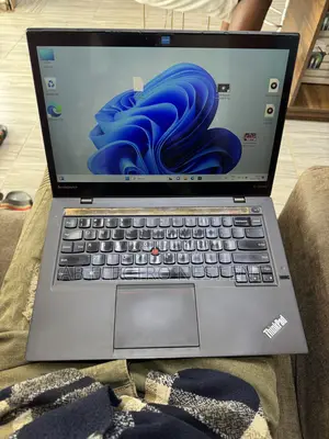 Laptop Lenovo ThinkPad X1 Carbon 8GB Intel Core i7 SSD 512GB