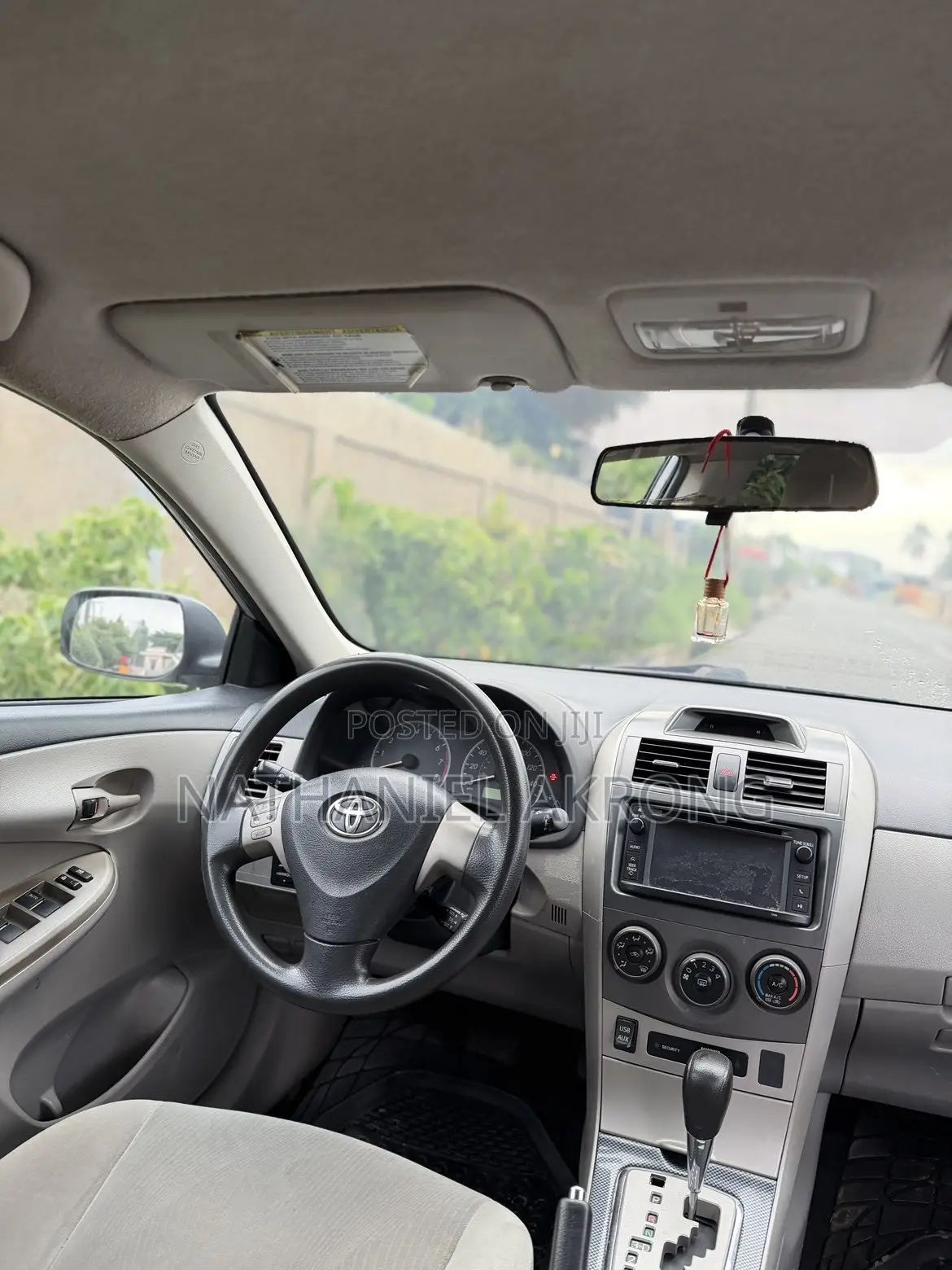 Toyota Corolla 2013 Silver