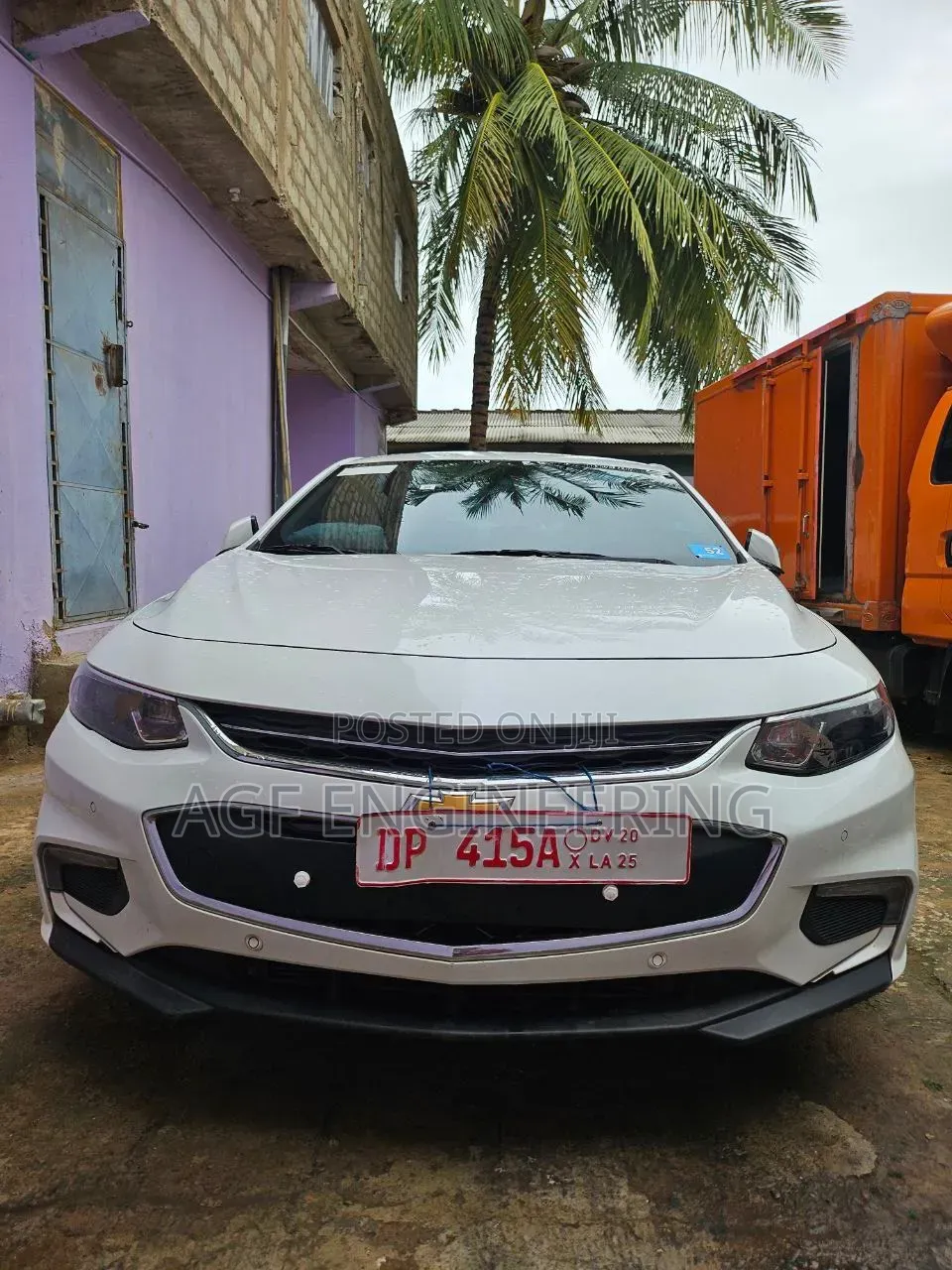 Chevrolet Malibu 2017 White