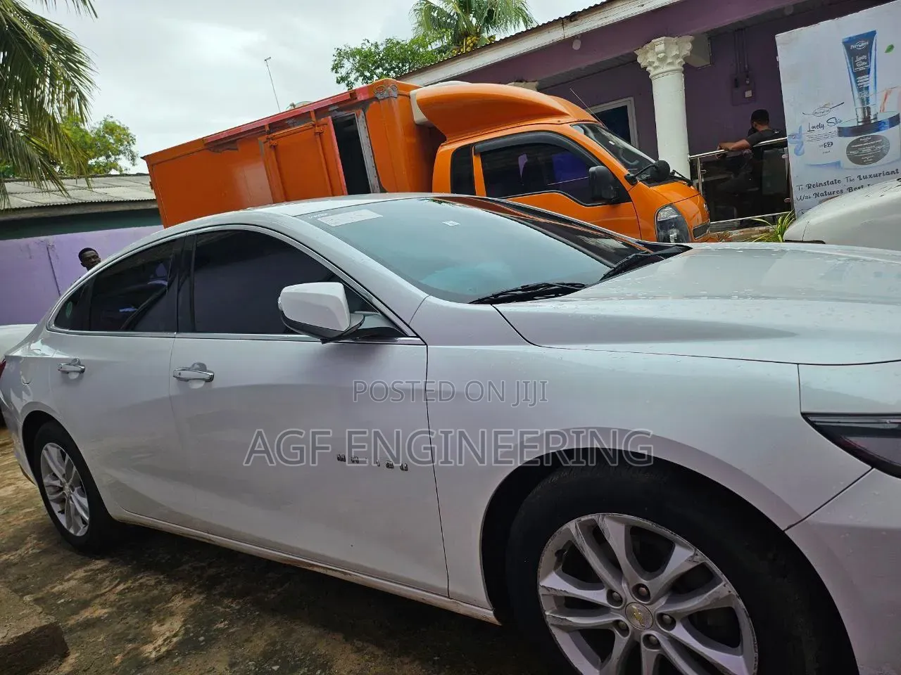 Chevrolet Malibu 2017 White
