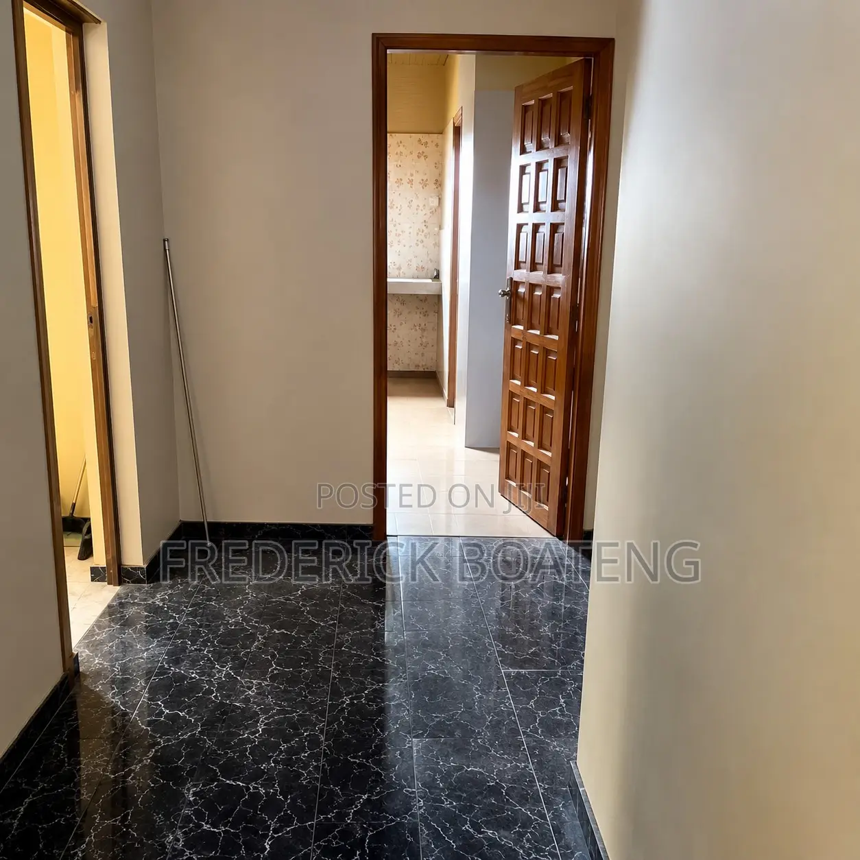 2bdrm Apartment in Police Station for rent