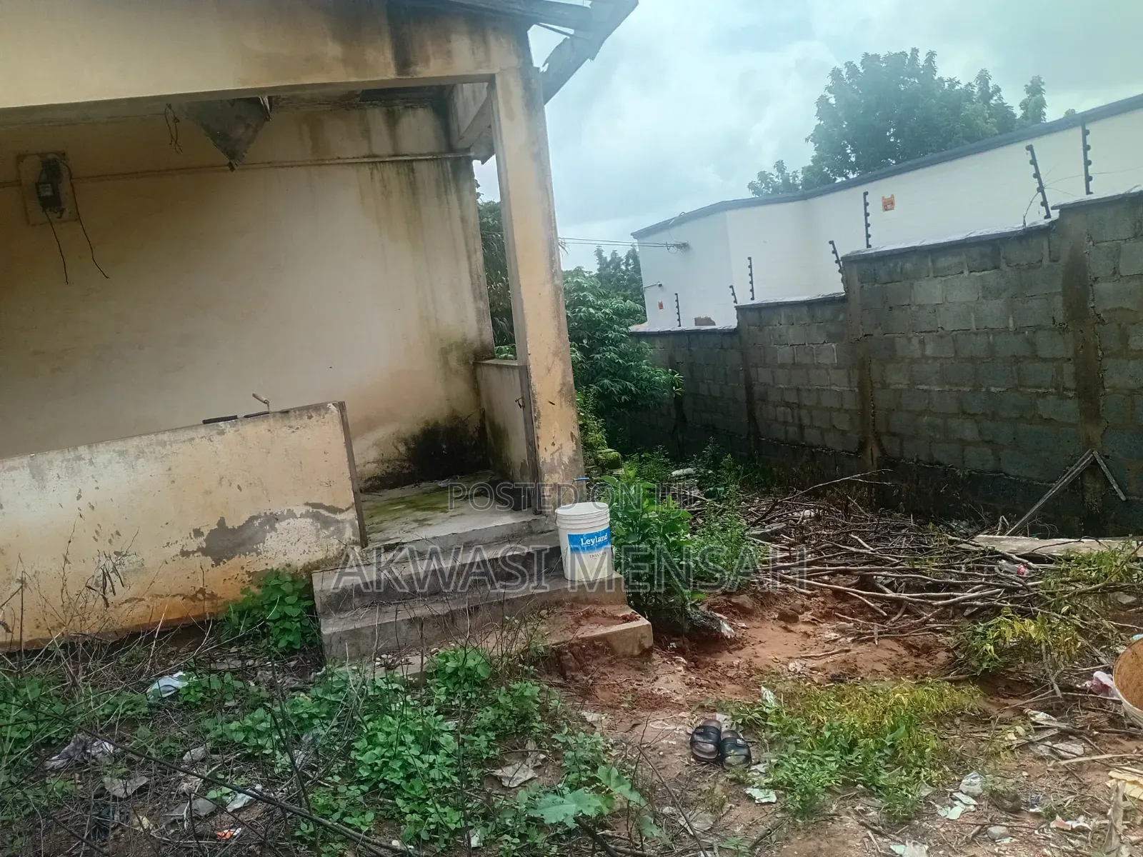 1bdrm House in Agent Mensah, Last Stop for sale