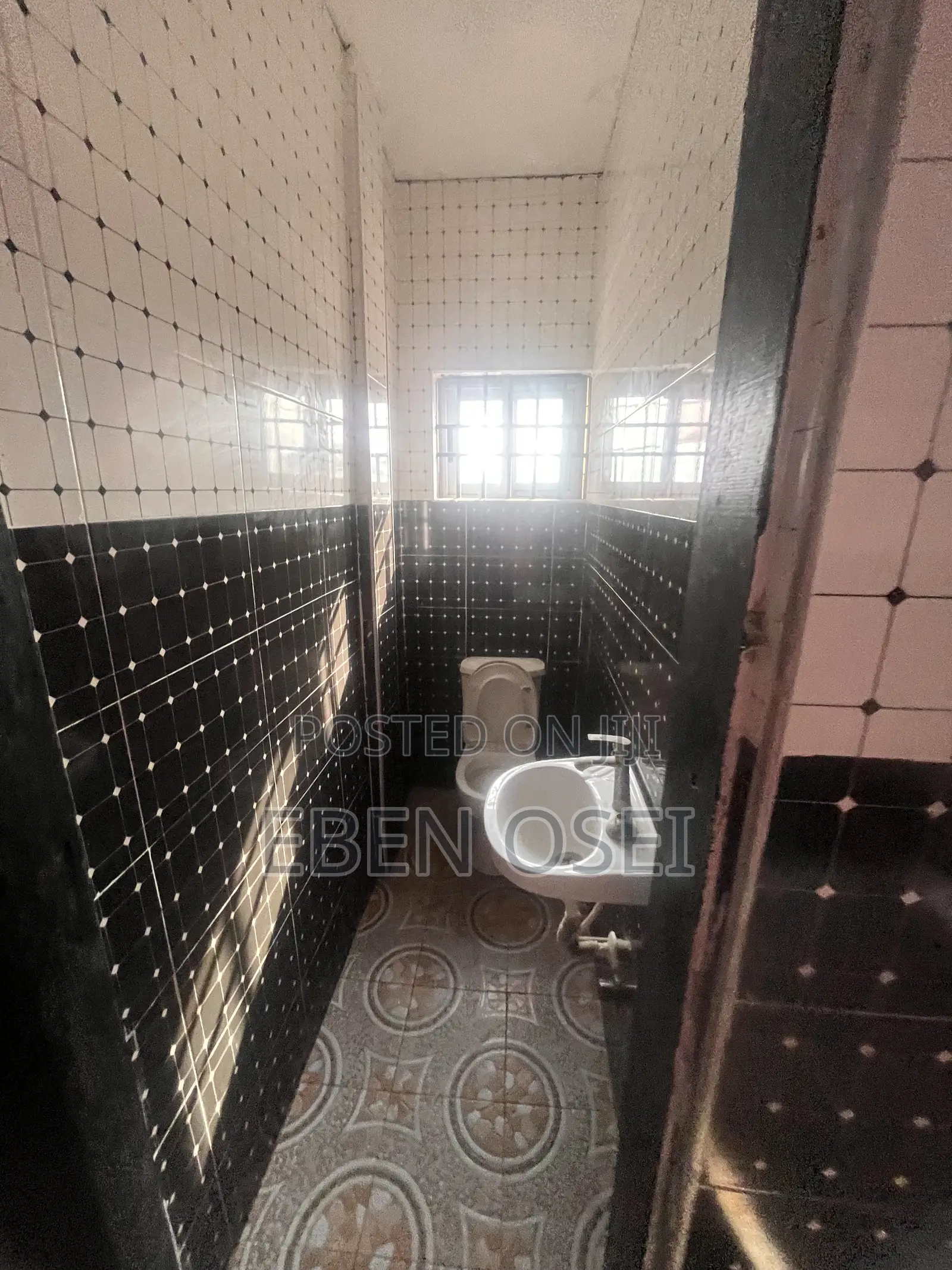 2bdrm Apartment in Dansoman for rent