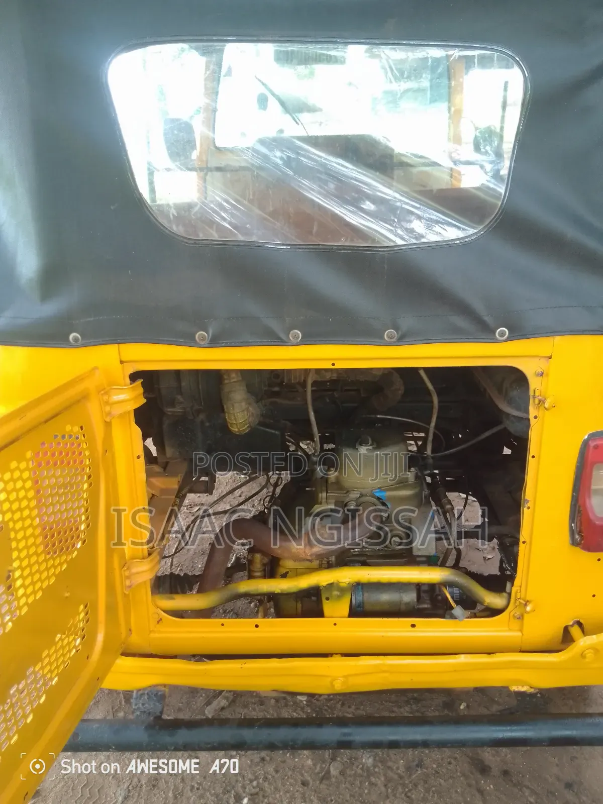 Bajaj RE 2022 Yellow