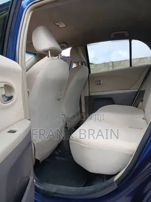 Toyota Vitz 1.3 AWD 3dr 2010 Blue