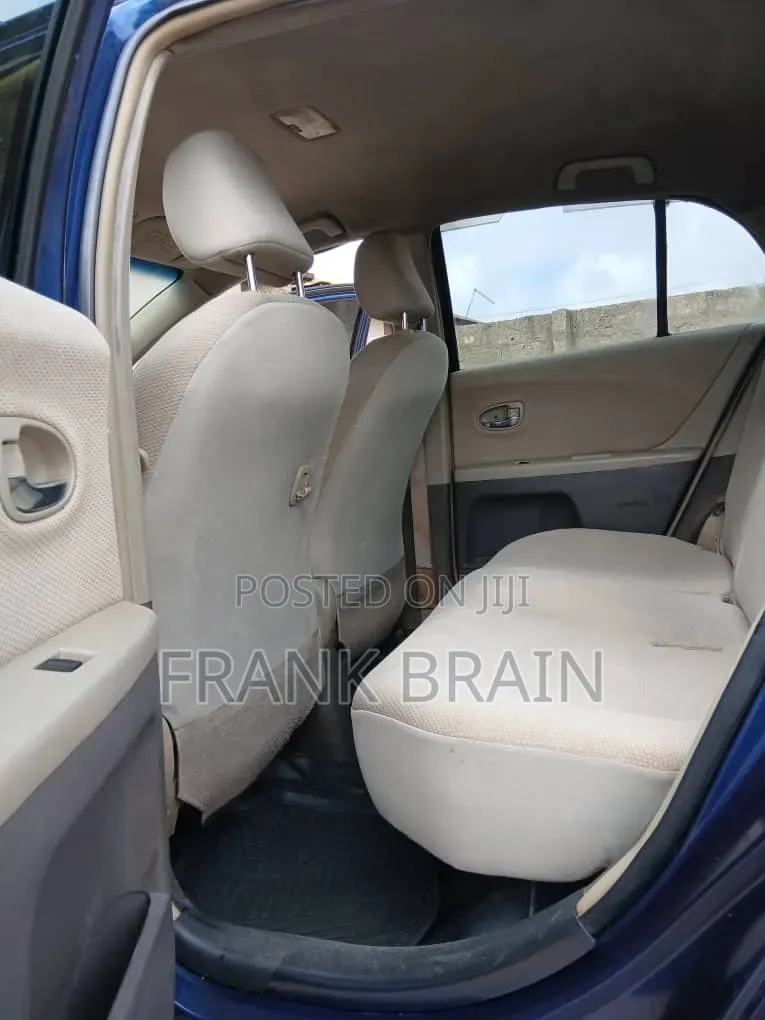Toyota Vitz 1.3 AWD 3dr 2010 Blue