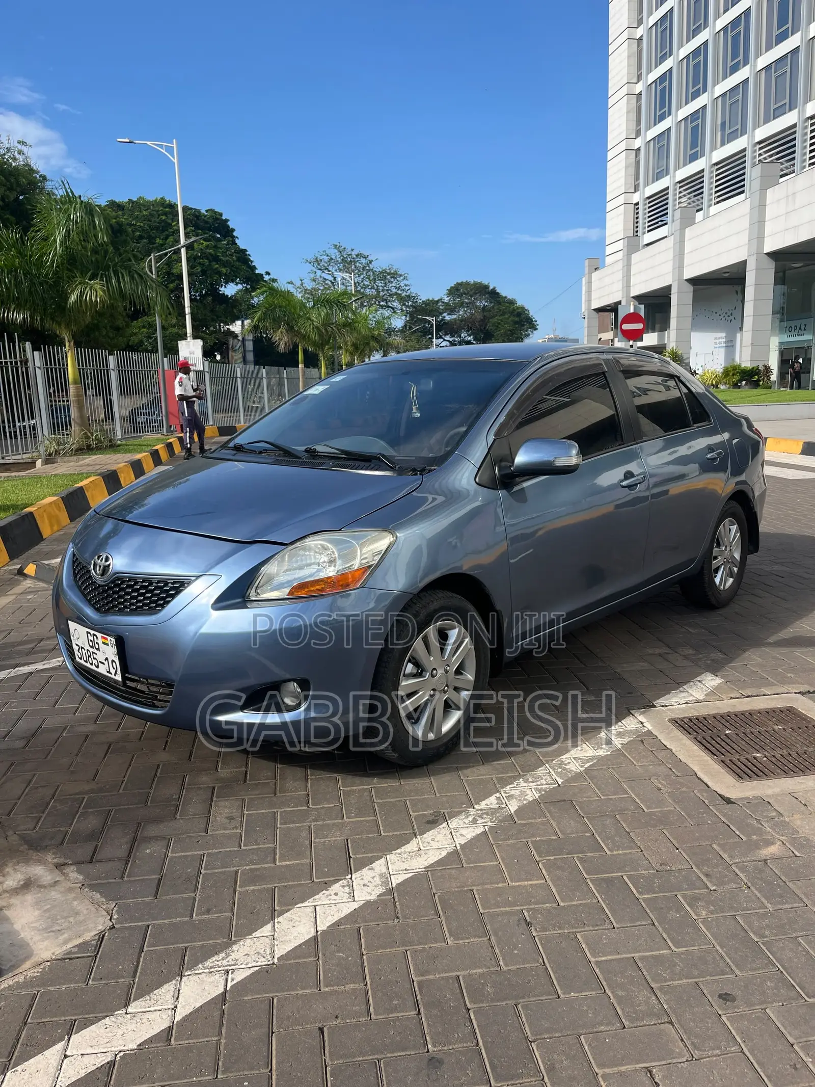 Toyota Belta 2010 Blue