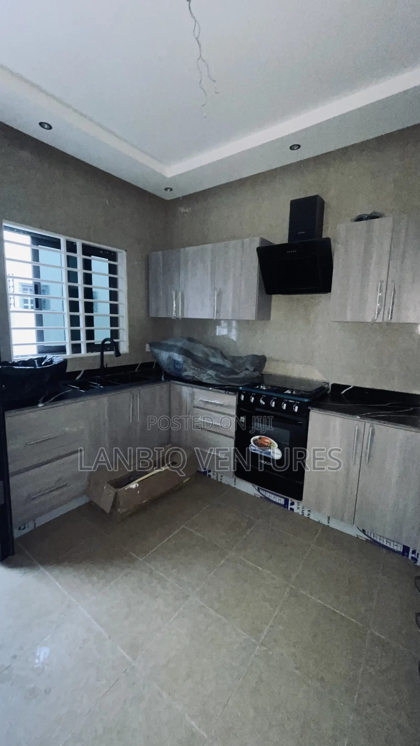 3bdrm House in Oyarifa for sale