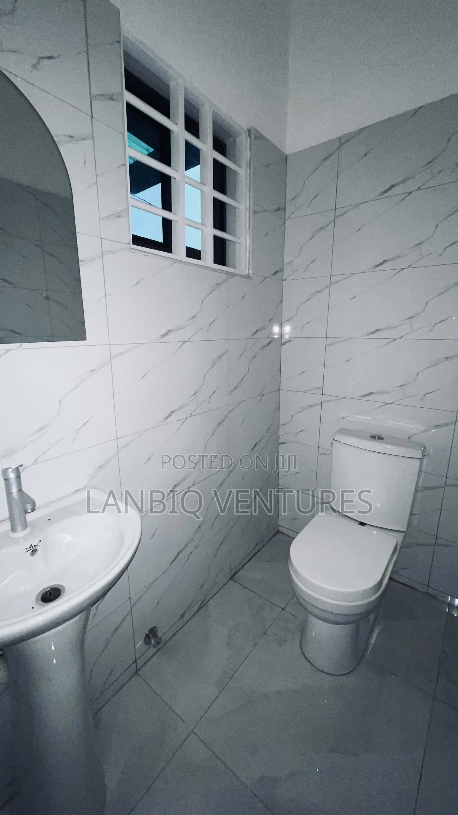 3bdrm House in Oyarifa for sale