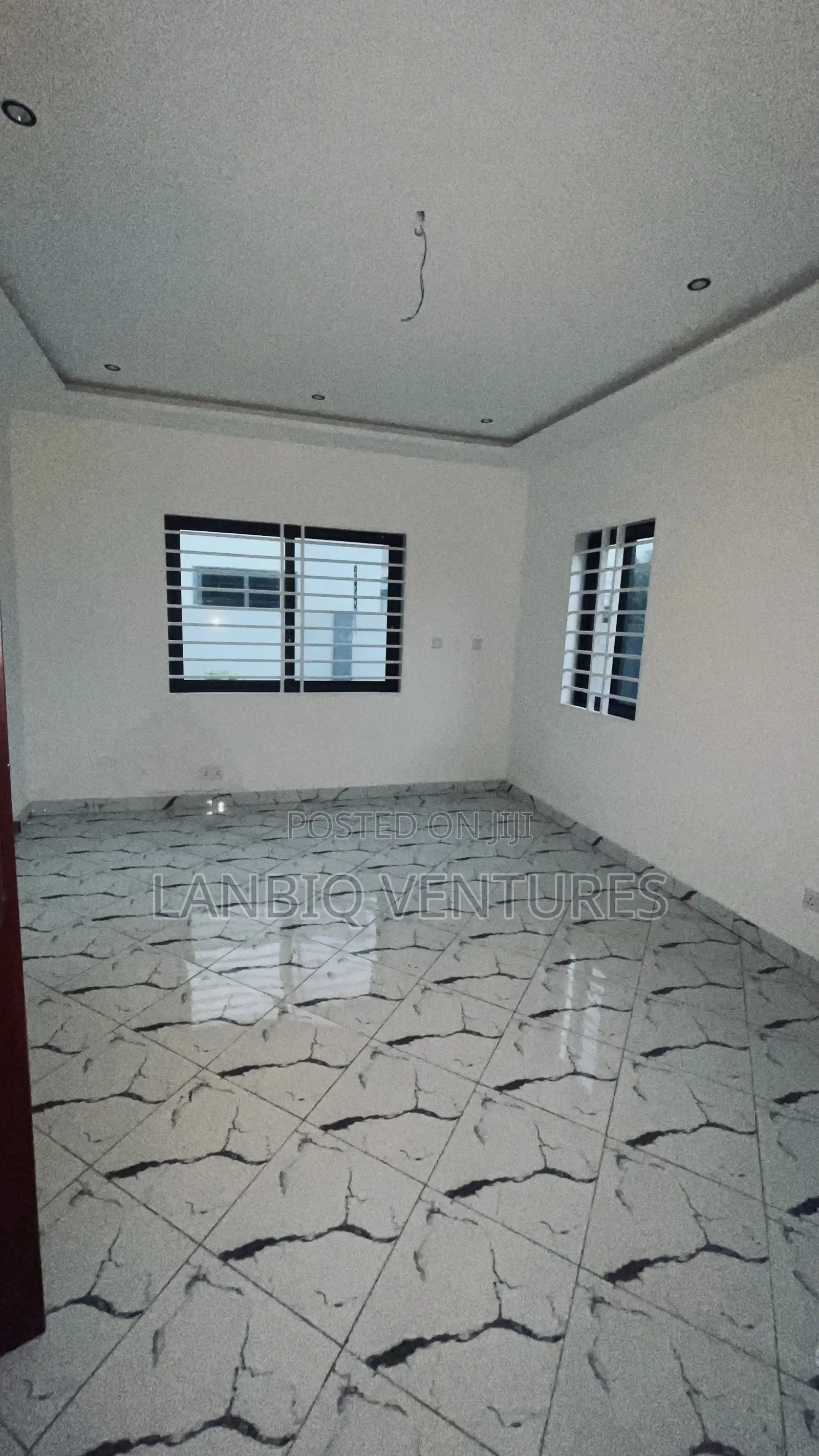3bdrm House in Oyarifa for sale