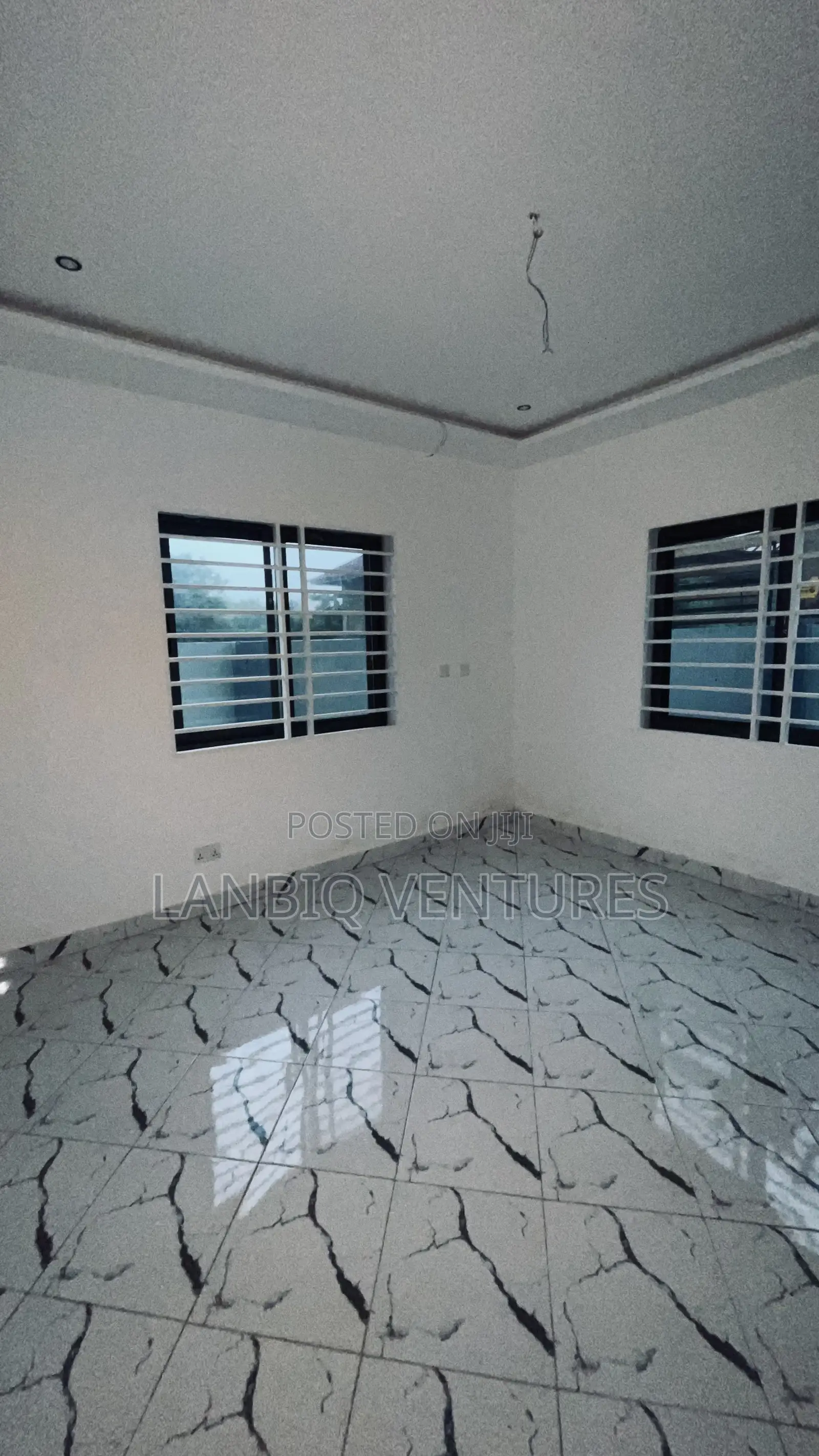 3bdrm House in Oyarifa for sale
