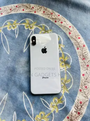 Apple iPhone X 256 GB White