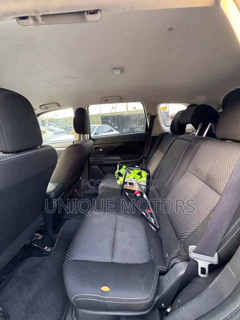 Mitsubishi Outlander ES AWC 2018 Red