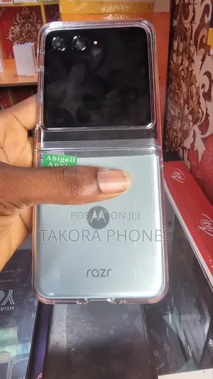New Motorola Razr 50 256 GB Gray